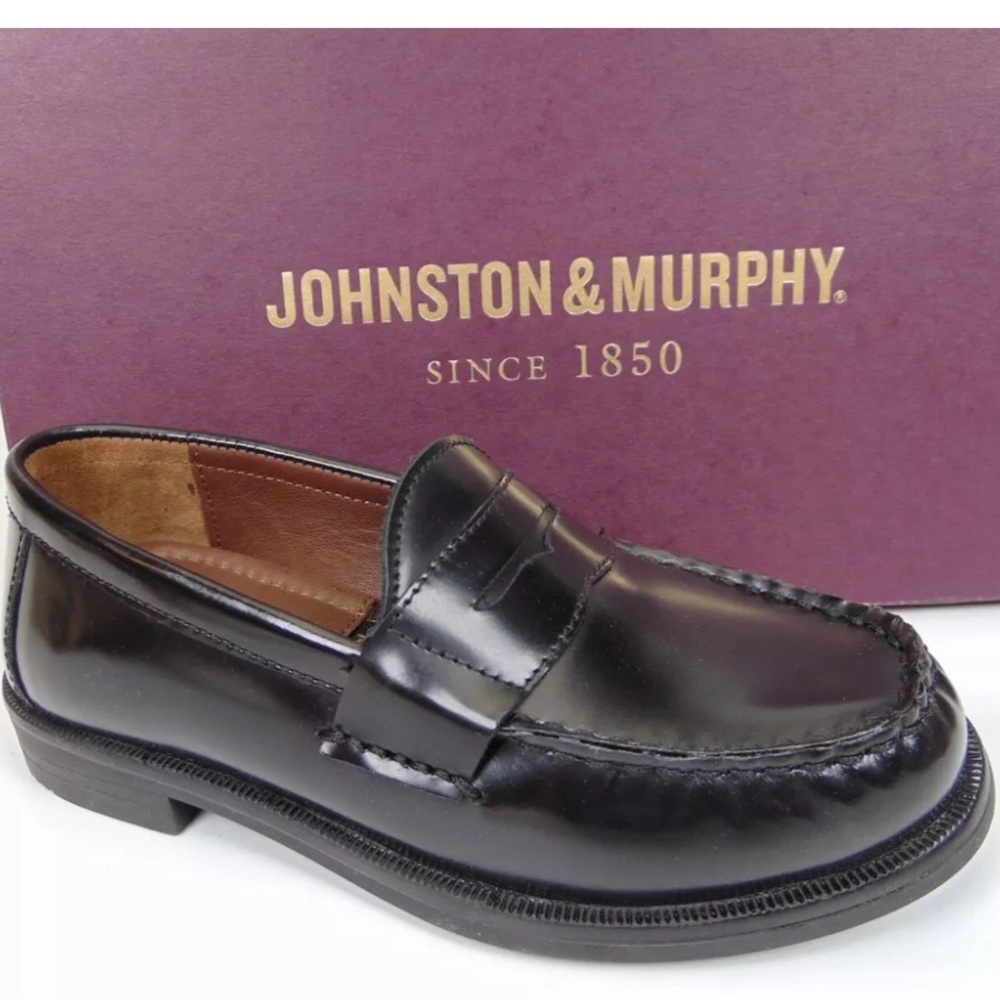 Johnston & Murphy classic boys penny loafer size 13, worn once
